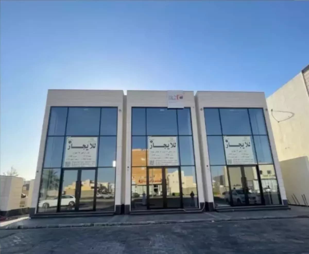 Showroom For Rent-0
