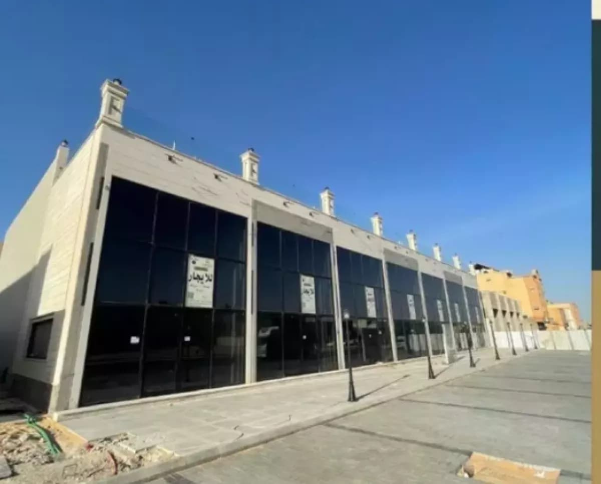 Showroom For Rent-0