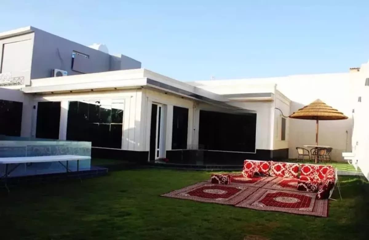 إستراحة للبيع-0