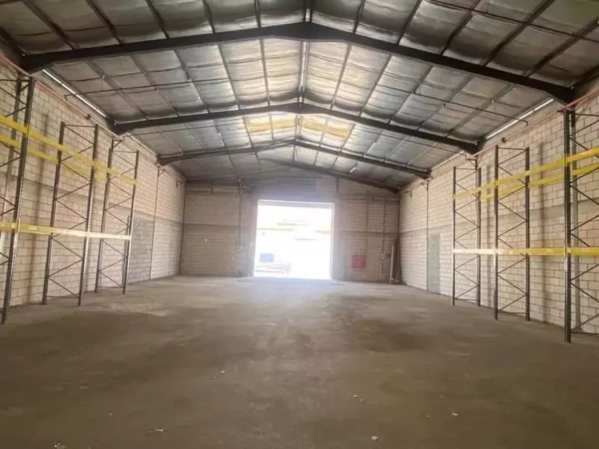 Warehouse For Rent-3