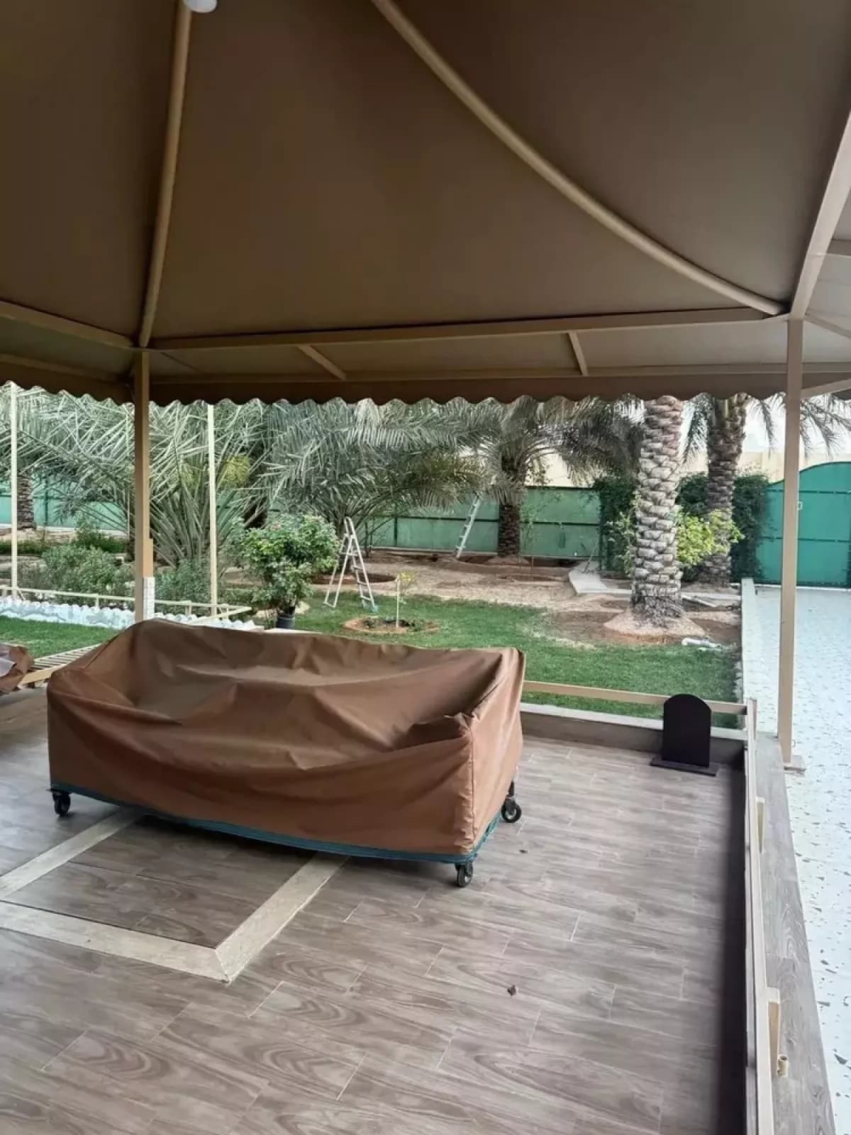 إستراحة للبيع-2