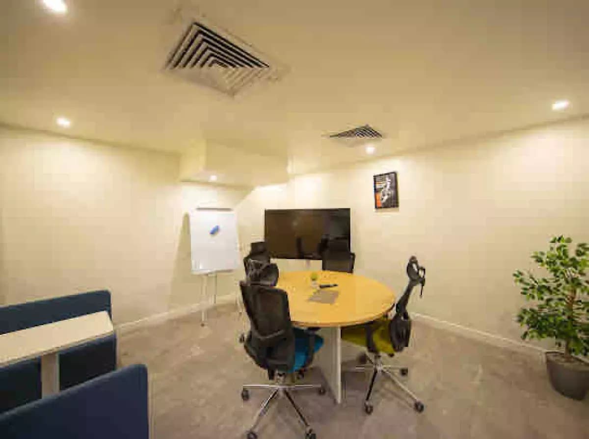 Office For Rent-3
