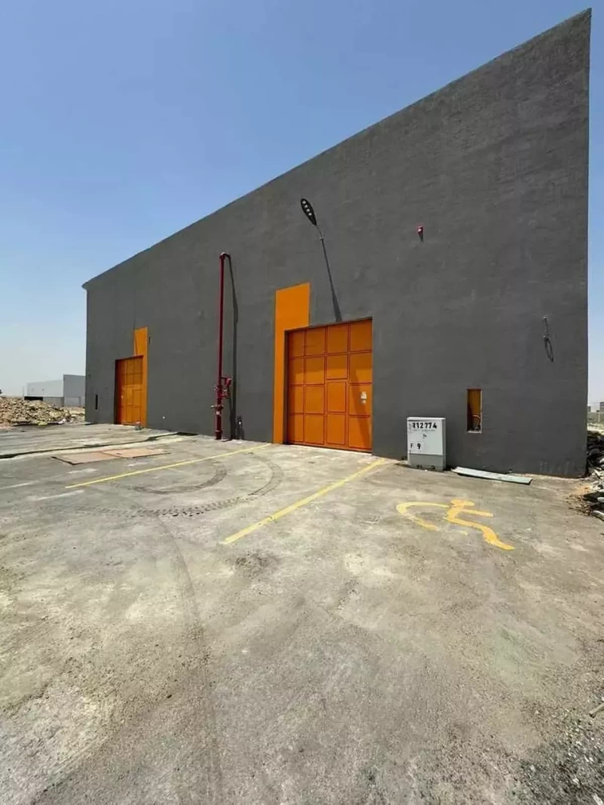 Repair shop For Rent-0