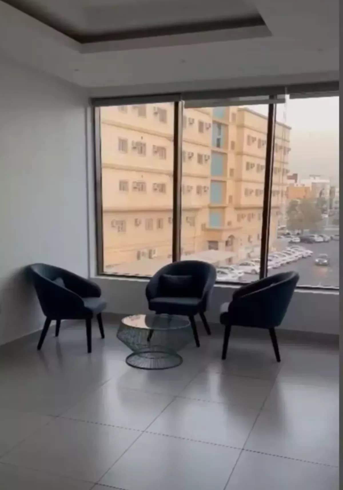 مكتب للإيجار-2