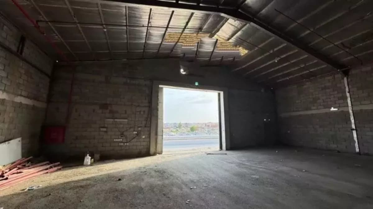 مستودع للإيجار-1