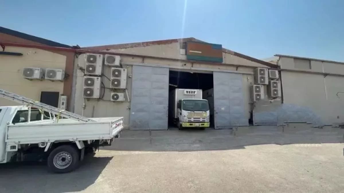 Warehouse For Rent-1