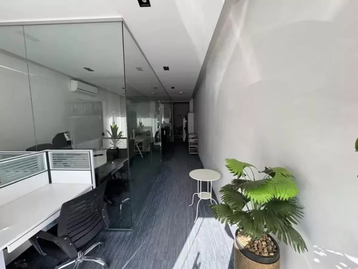 Office For Rent-0