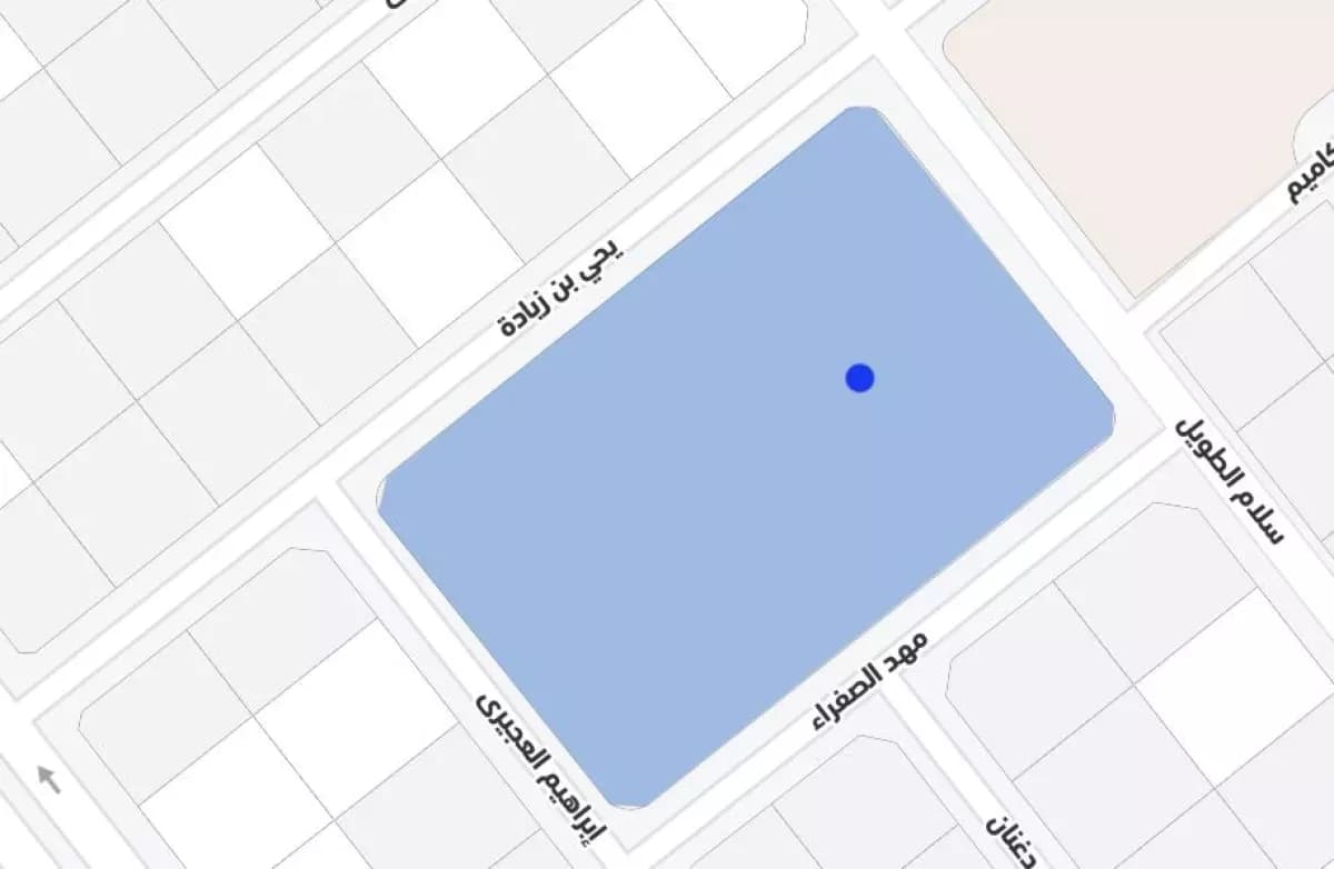 أرض للإيجار-0