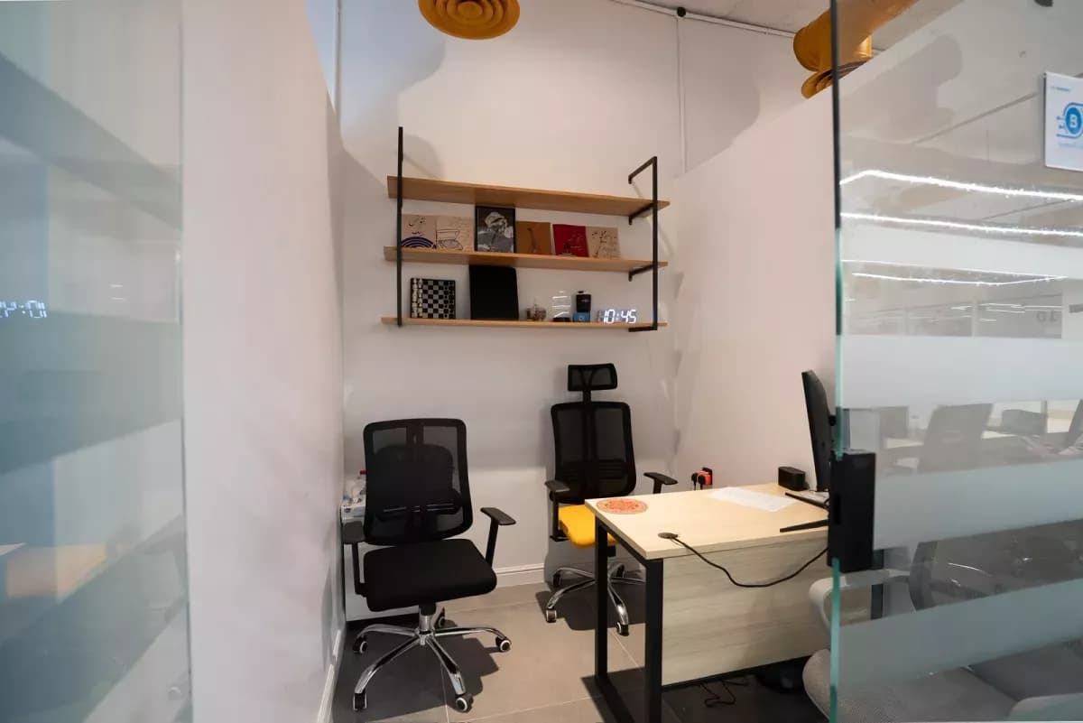 Office For Rent-2