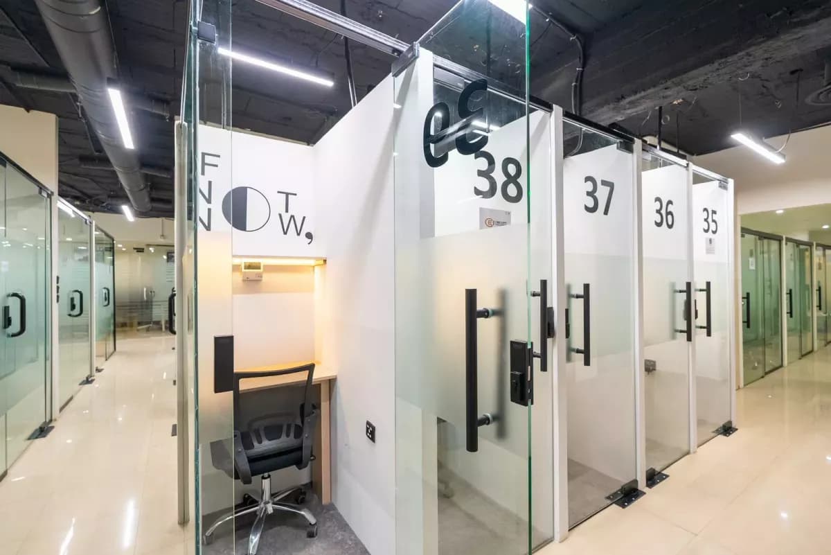 Office For Rent-5