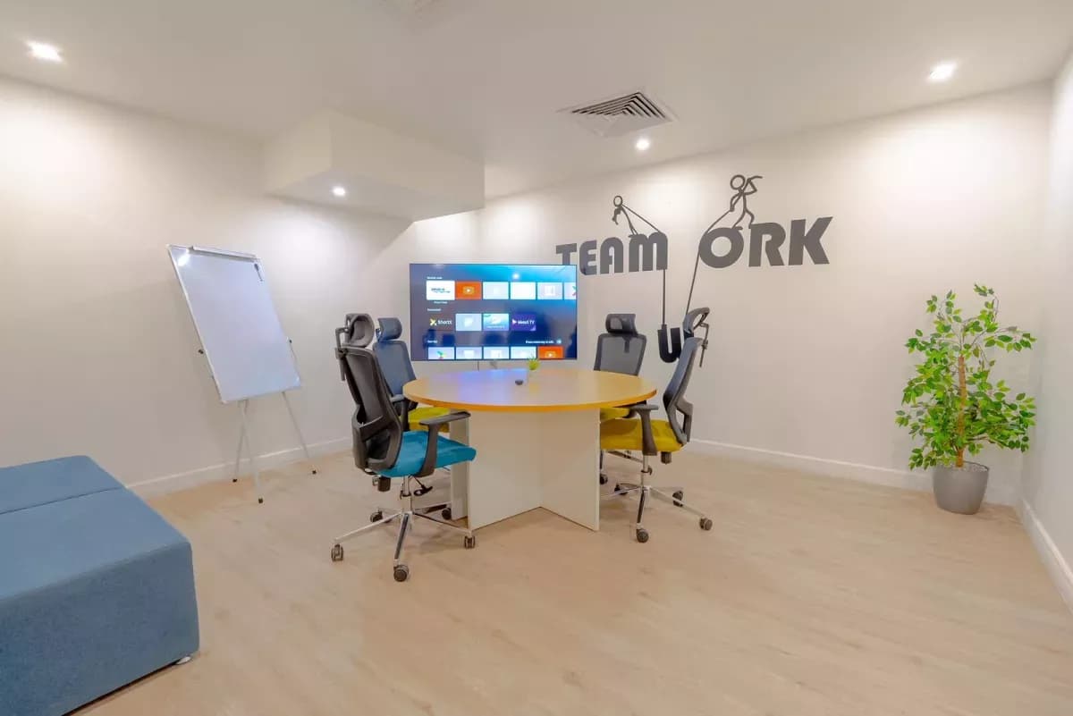 Office For Rent-8