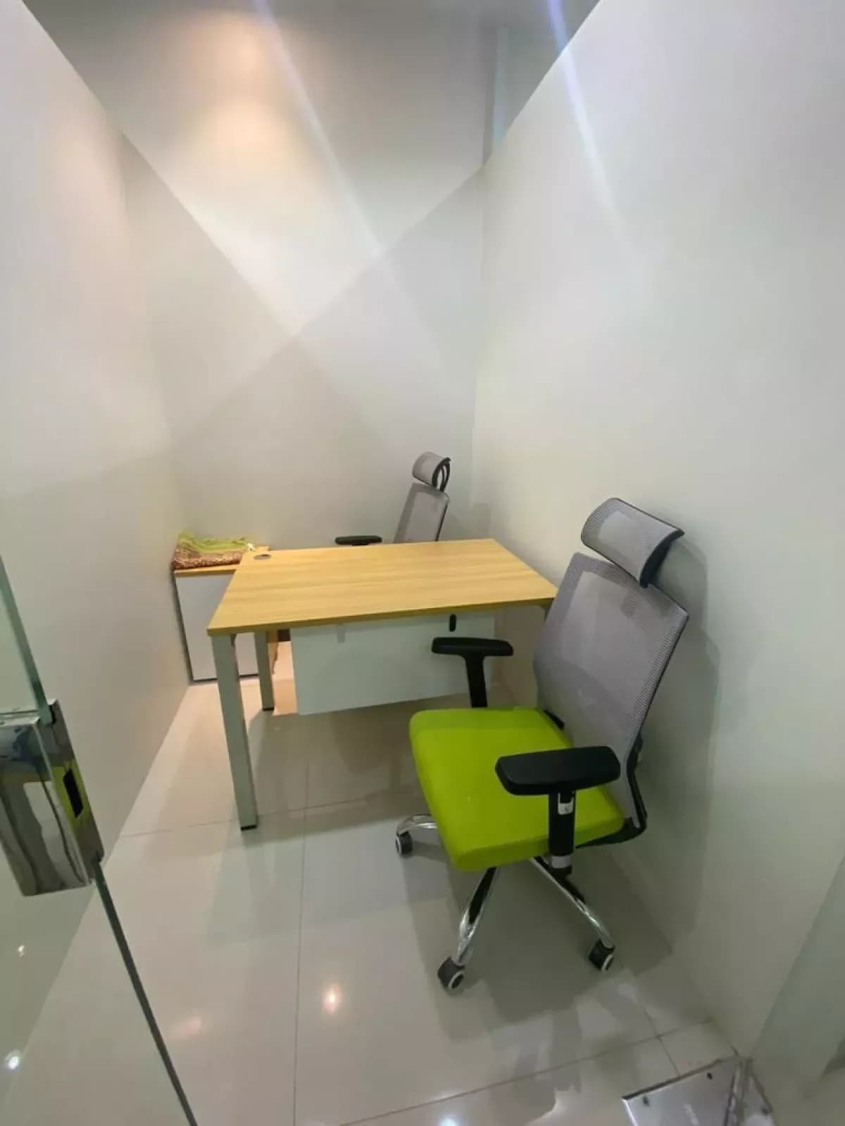 Office For Rent-4