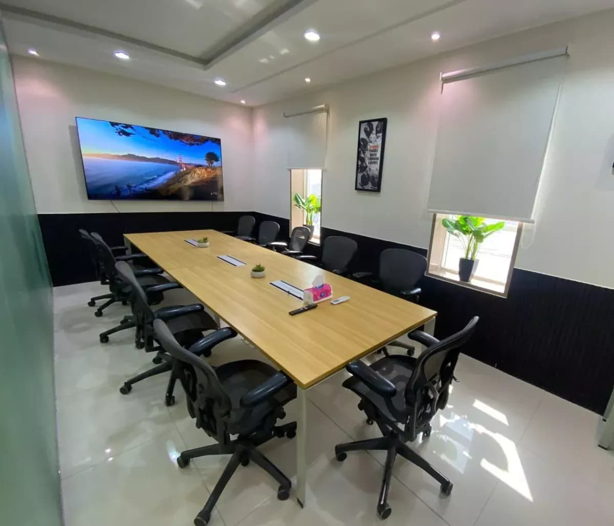 Office For Rent-15