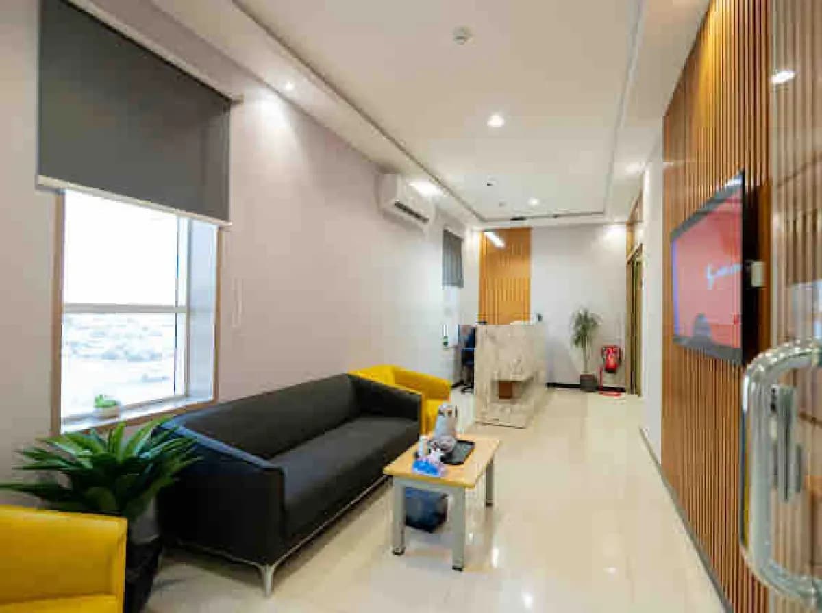 Office For Rent - Image 1