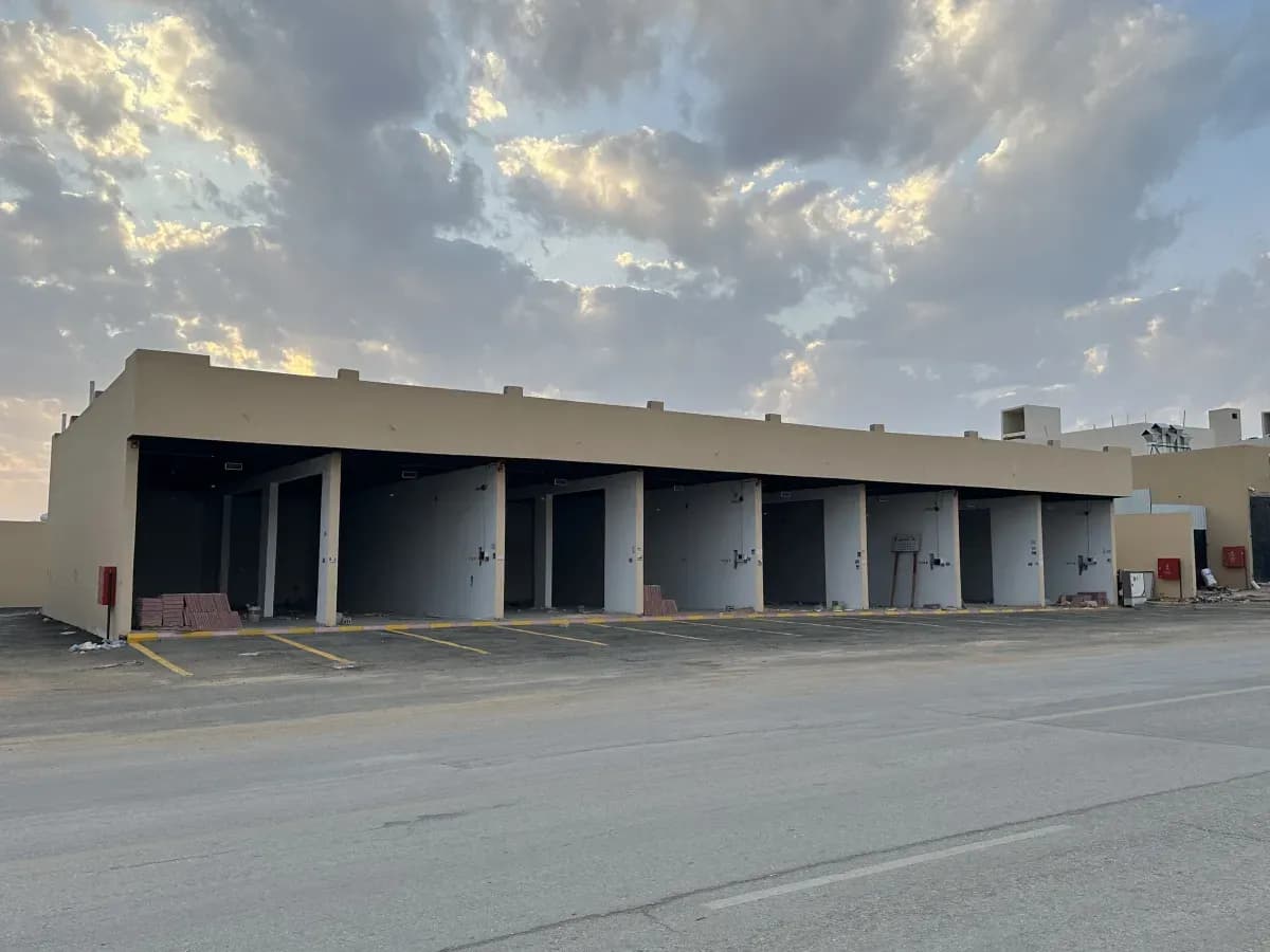 Showroom For Rent-5