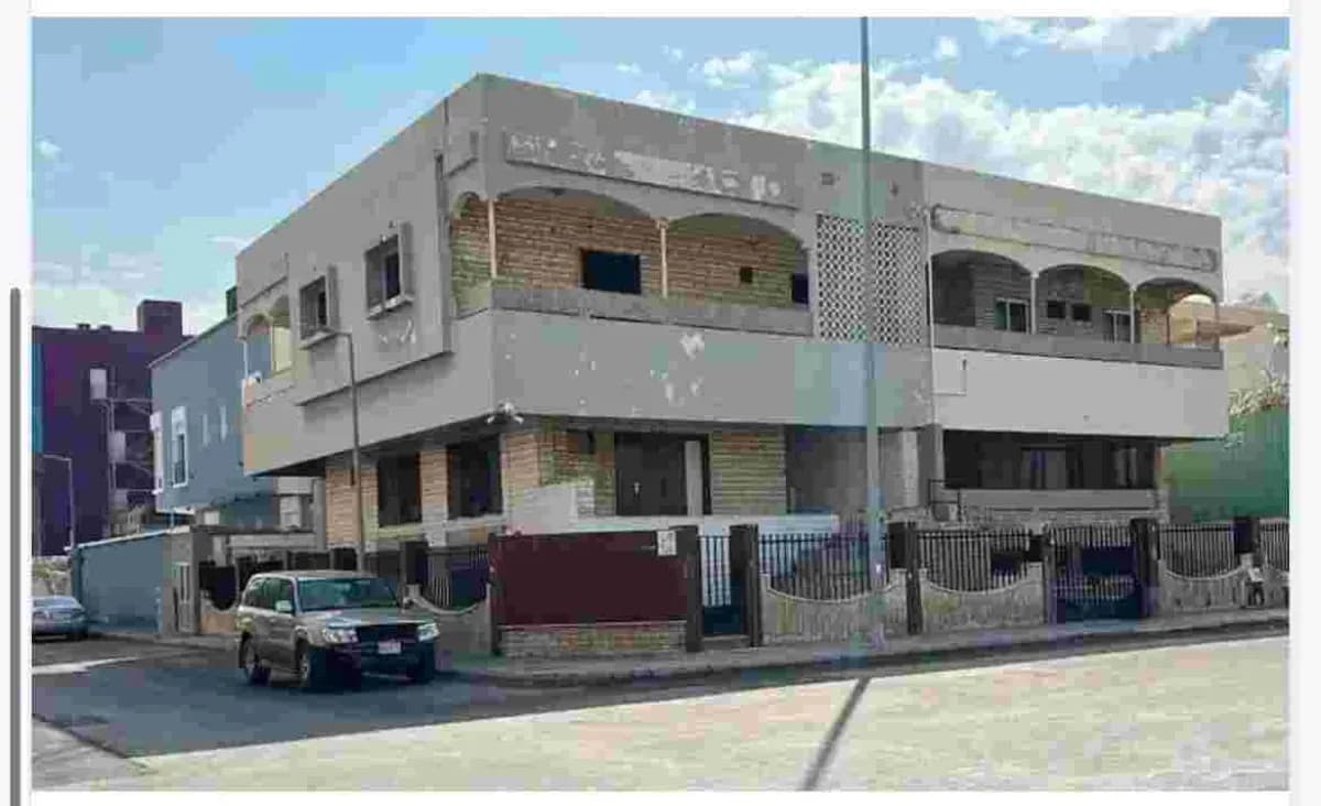 Building For Sale-0
