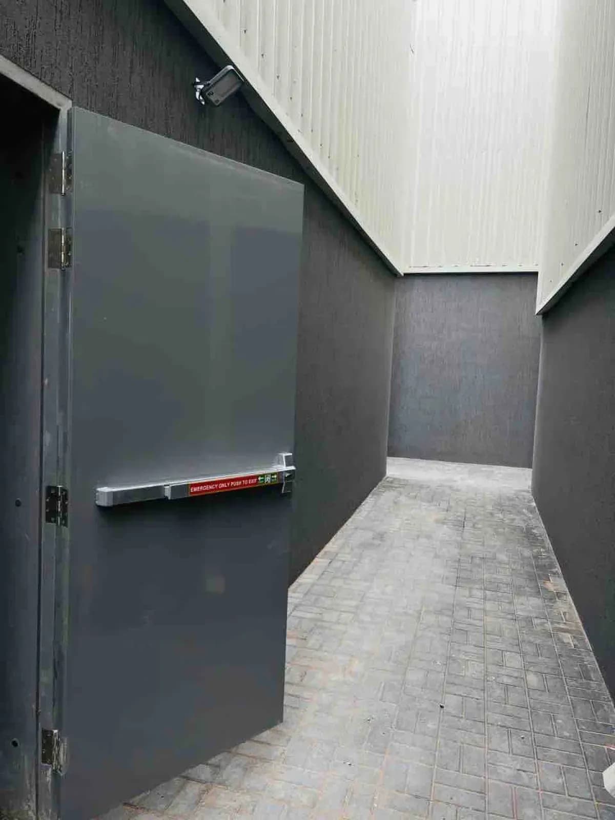 Warehouse For Rent-11