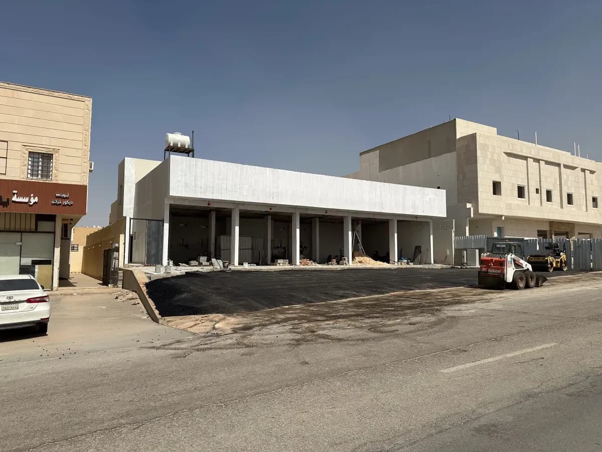 Showroom For Rent-3