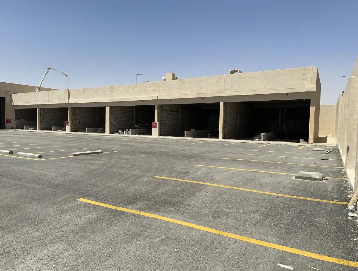 Showroom For Rent-3