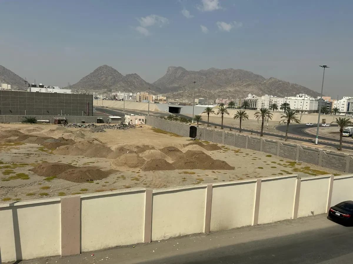 أرض للبيع - Image 1