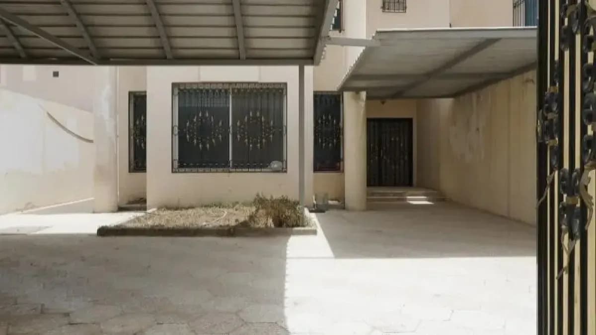 Villa For Rent-2
