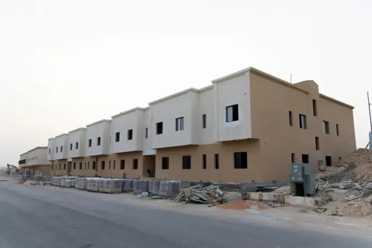 Building For Rent-0