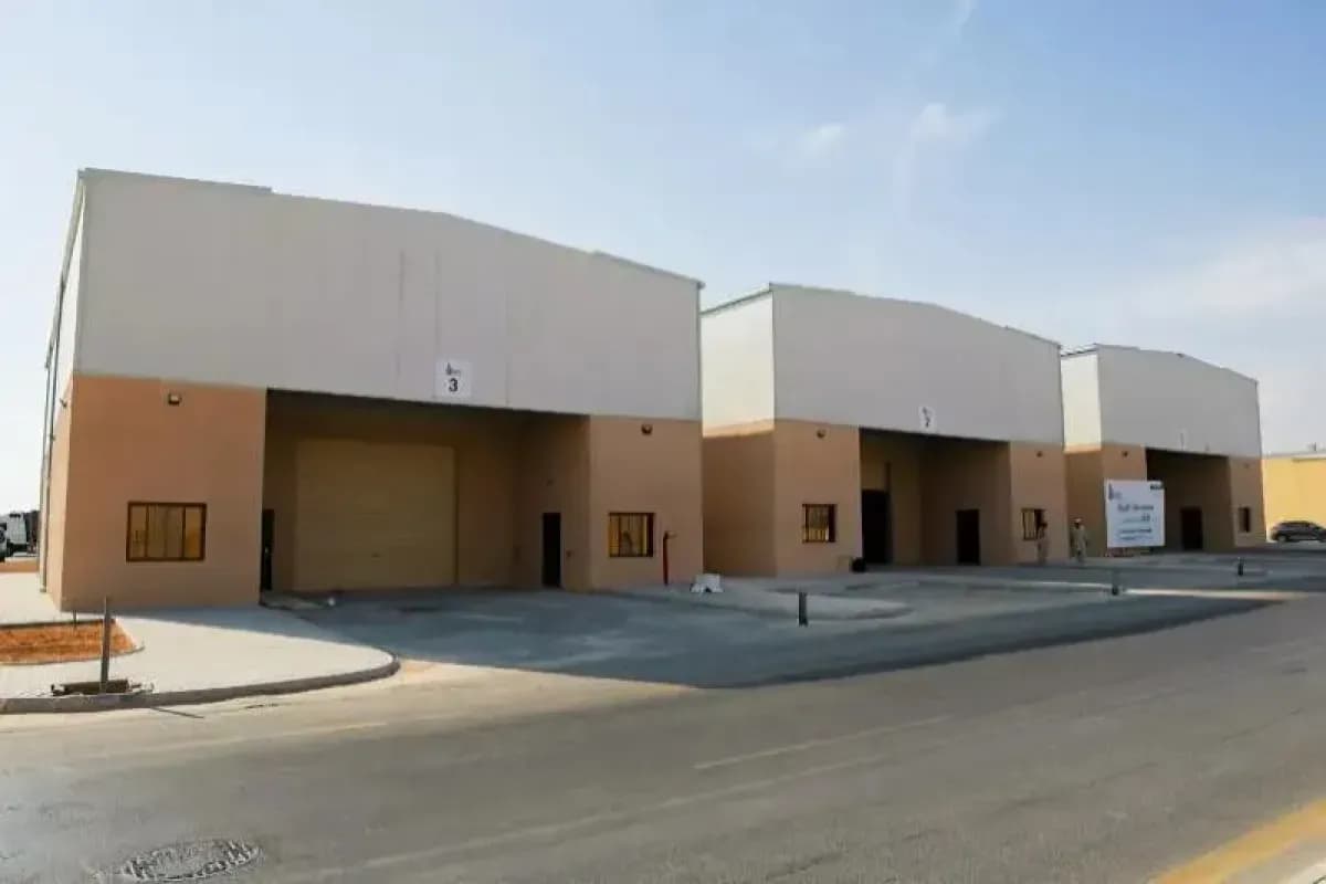Warehouse For Rent - Image 1