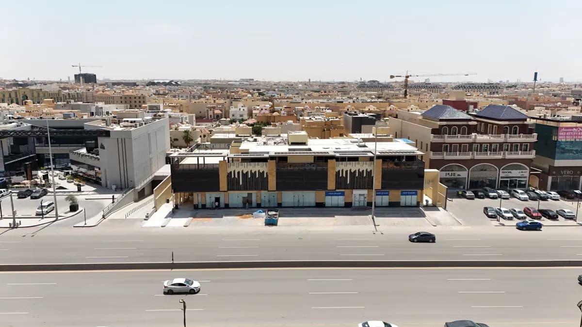 مجمع للإيجار-1